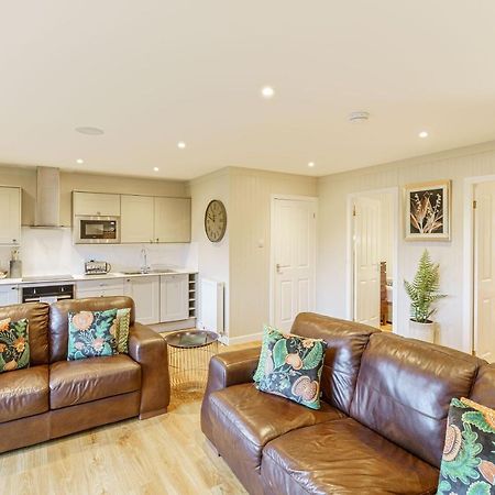 Conifer Lodge 25 With Hot Tub Newton Stewart Bagian luar foto