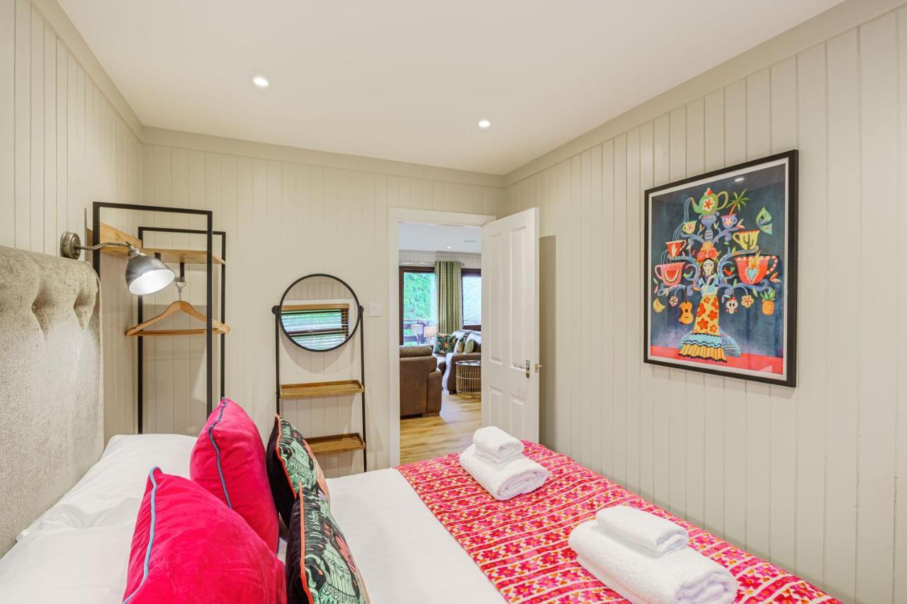 Conifer Lodge 25 With Hot Tub Newton Stewart Bagian luar foto